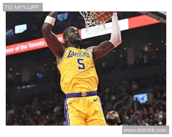 本赛季湖人第三节领先情况下战绩为17胜0负，上赛季46胜4负